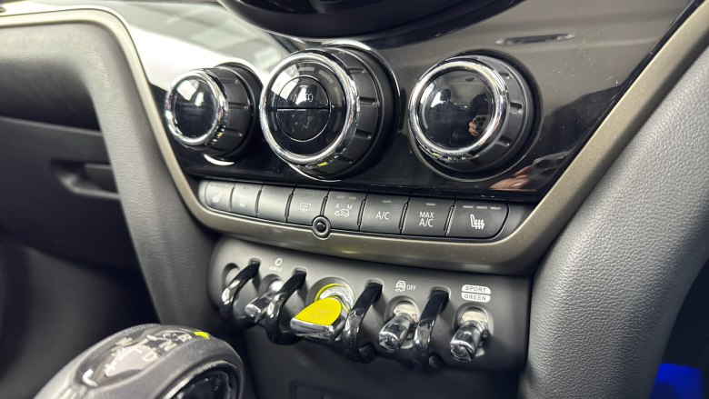 MINI Countryman 1.5 Cooper S E Classic ALL4 PHEV 5dr Auto Hatchback